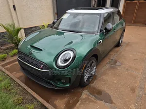 Mini Clubman 2024 Green