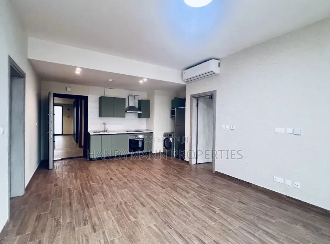 Furnished 2bdrm Apartment in West Airport Enclave for rent