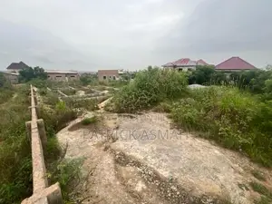1plot of Land for Sale