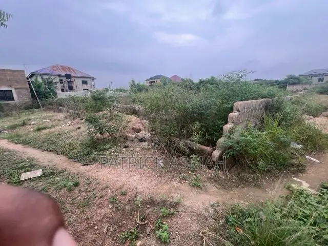1plot of Land for Sale