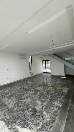 3bdrm Townhouse / Terrace in East Legon for rent