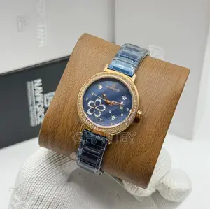 Simple Ladies Business Watch - Analog Chain Watch for Ladies
