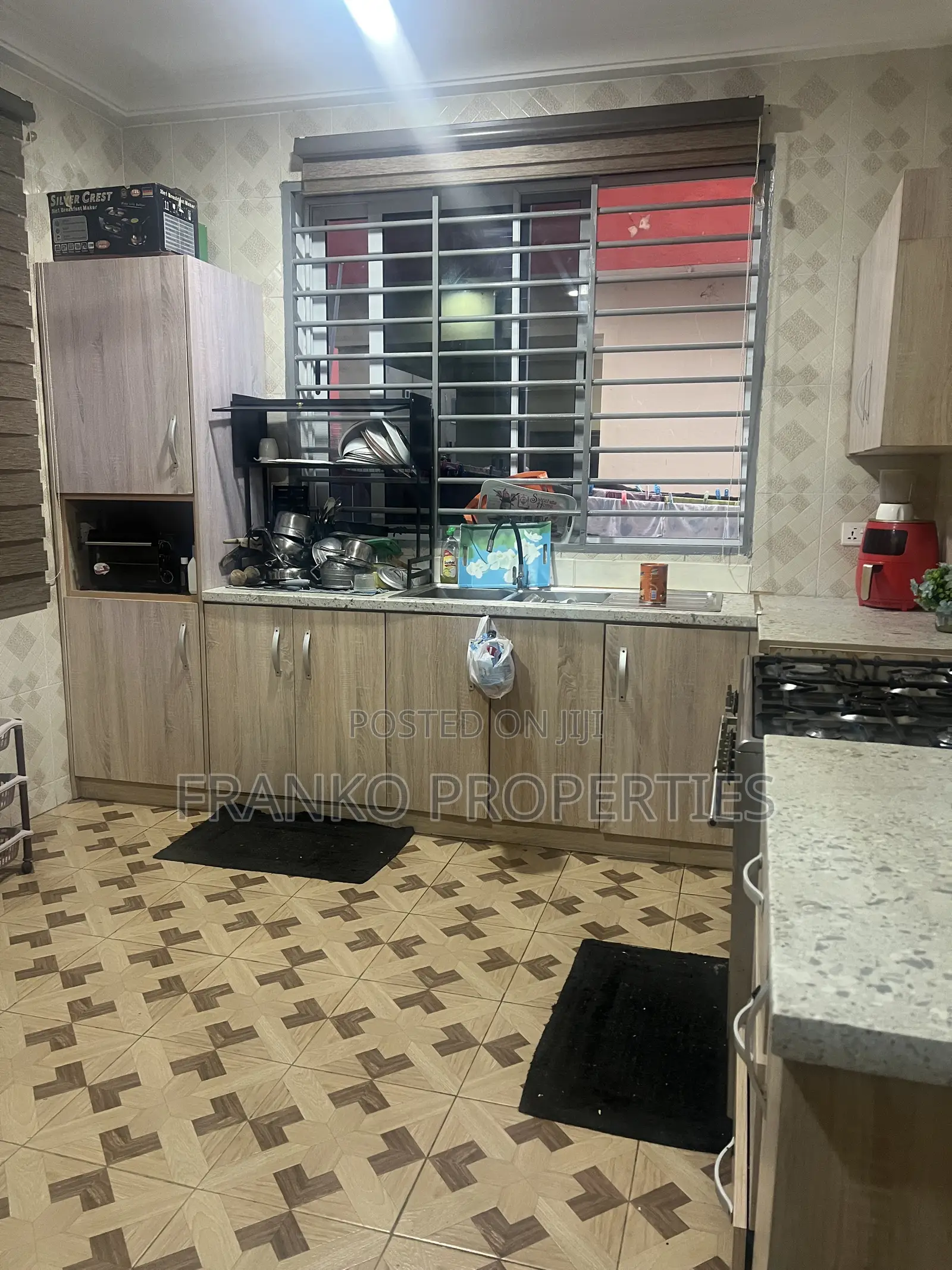 2bdrm House in Franko Properties, School Junction for sale