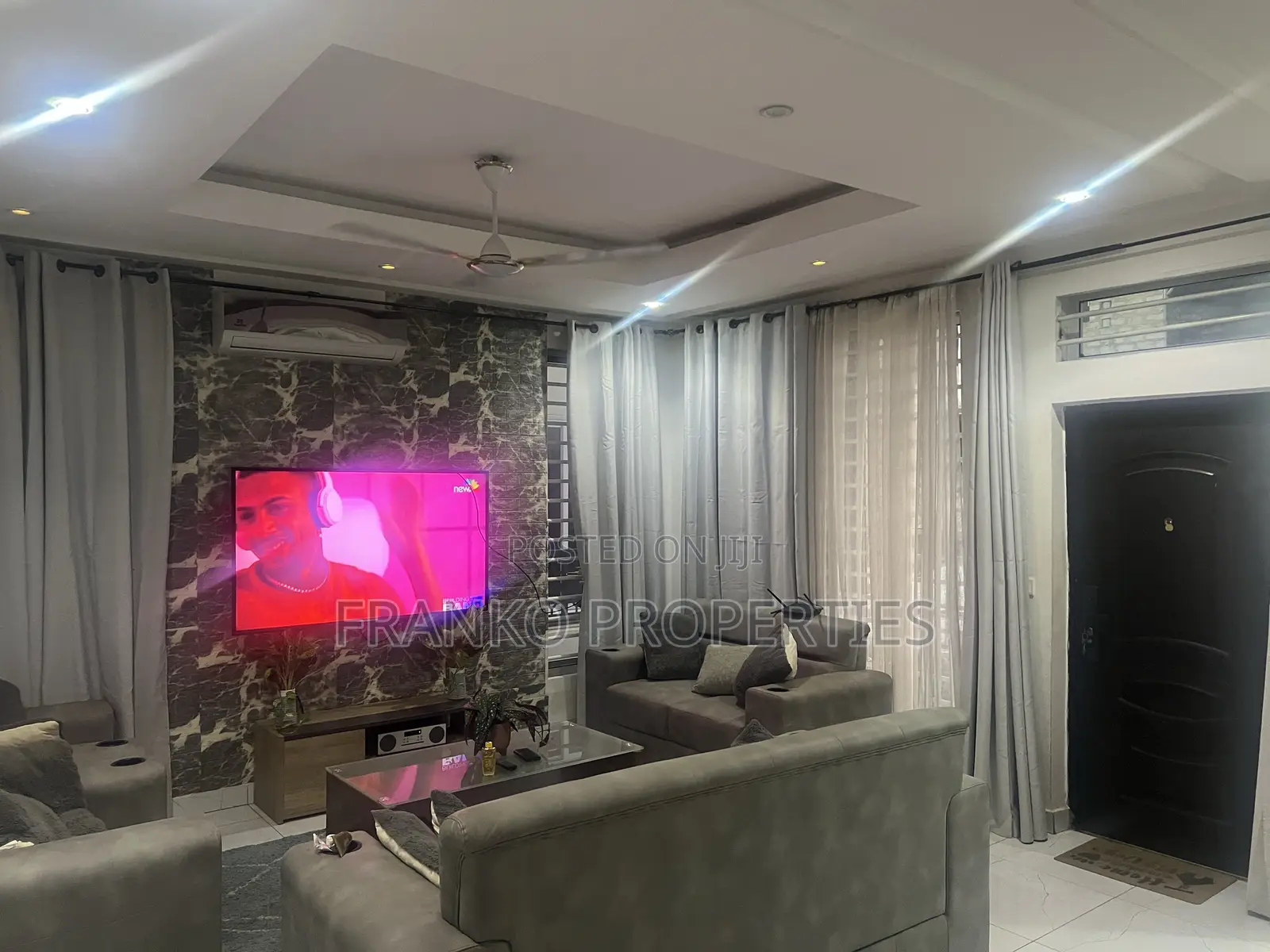 2bdrm House in Franko Properties, School Junction for sale