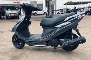Suzuki GSX 125 2020 Gray