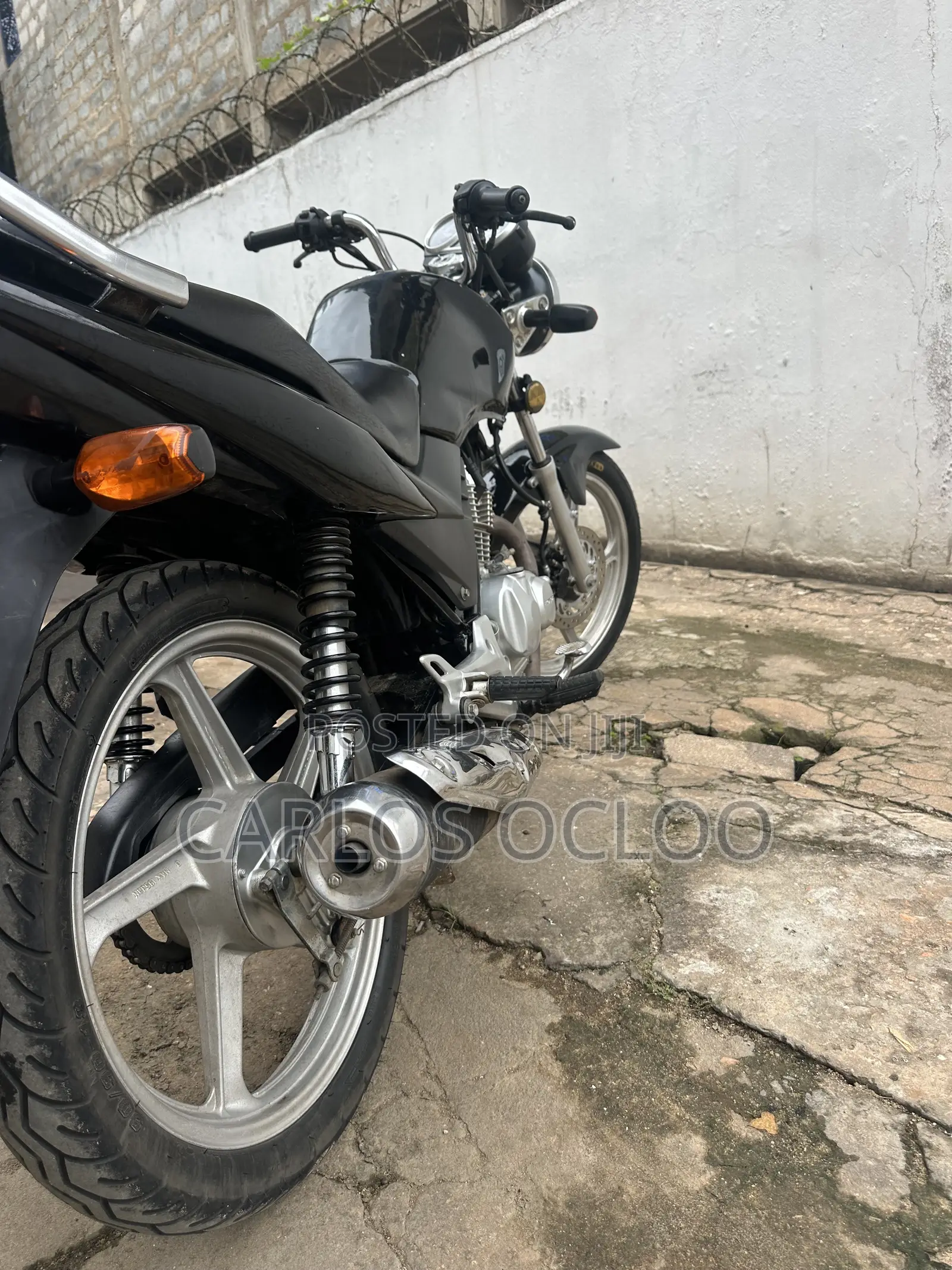 Honda CB 2025 Black