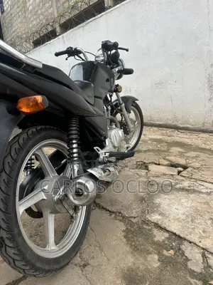 Honda CB 2025 Black