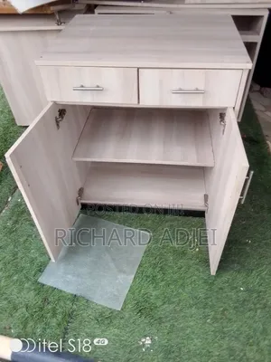 Kechen Carbinet