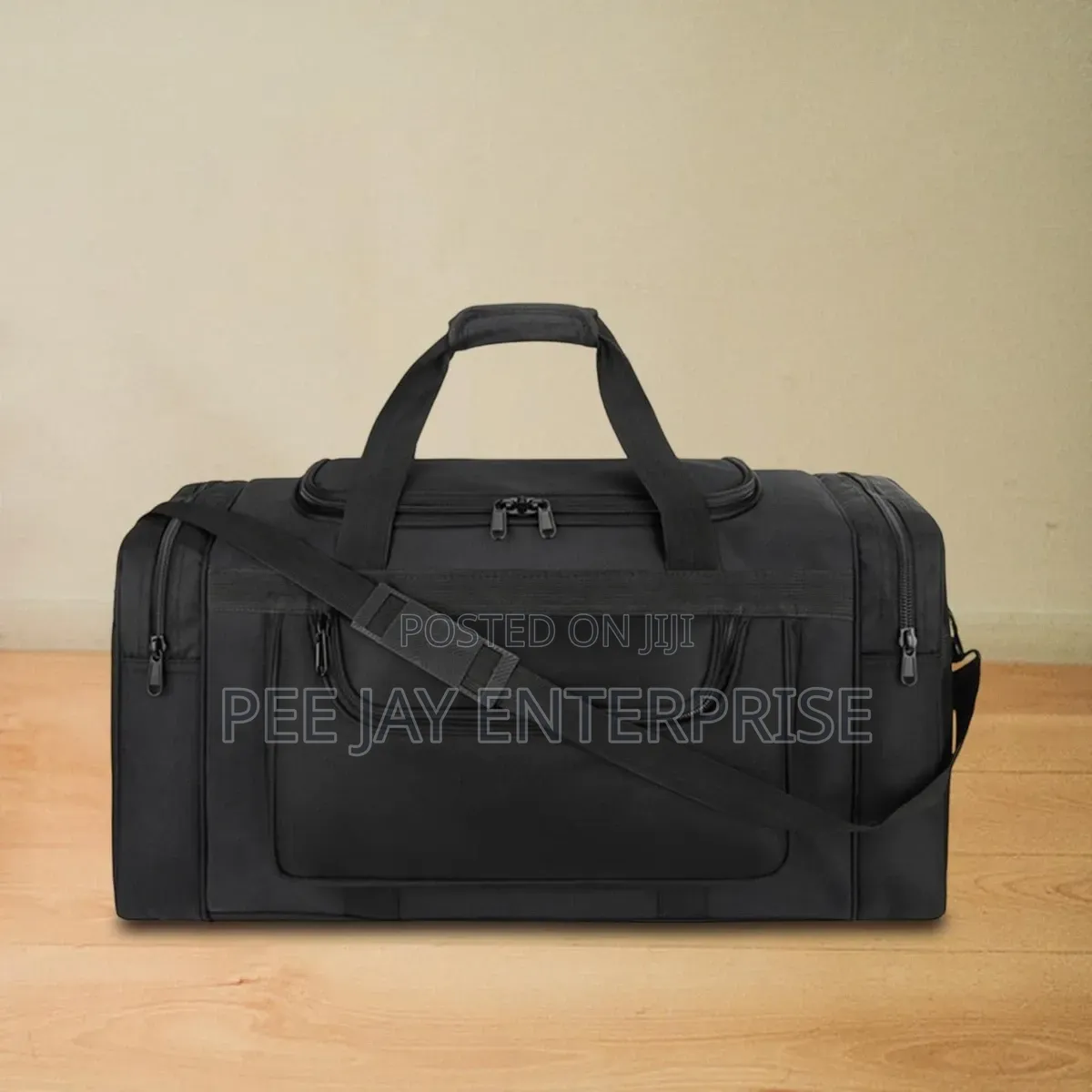Black Large-Capacity Multi-Pocket Travel Duffle Bag
