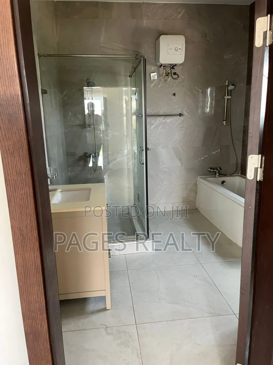 4bdrm House in Haatso for rent