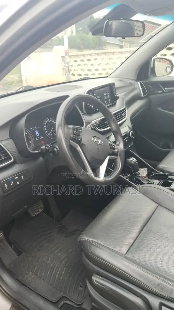 Hyundai Tucson Sport AWD 2020 Gray