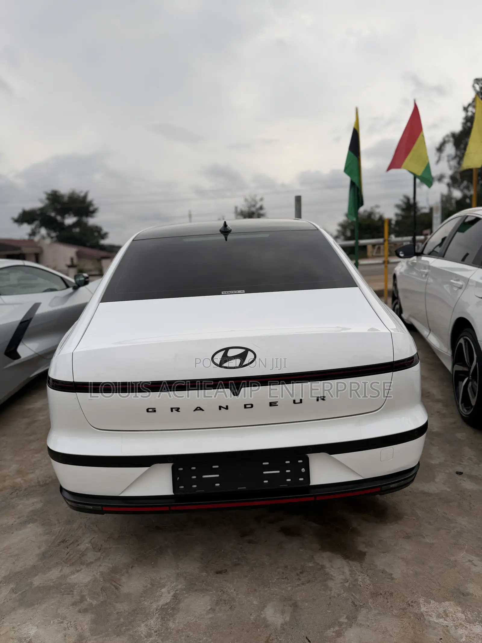 Hyundai Grandeur 2025 White