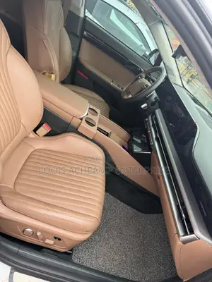 Hyundai Grandeur 2025 White
