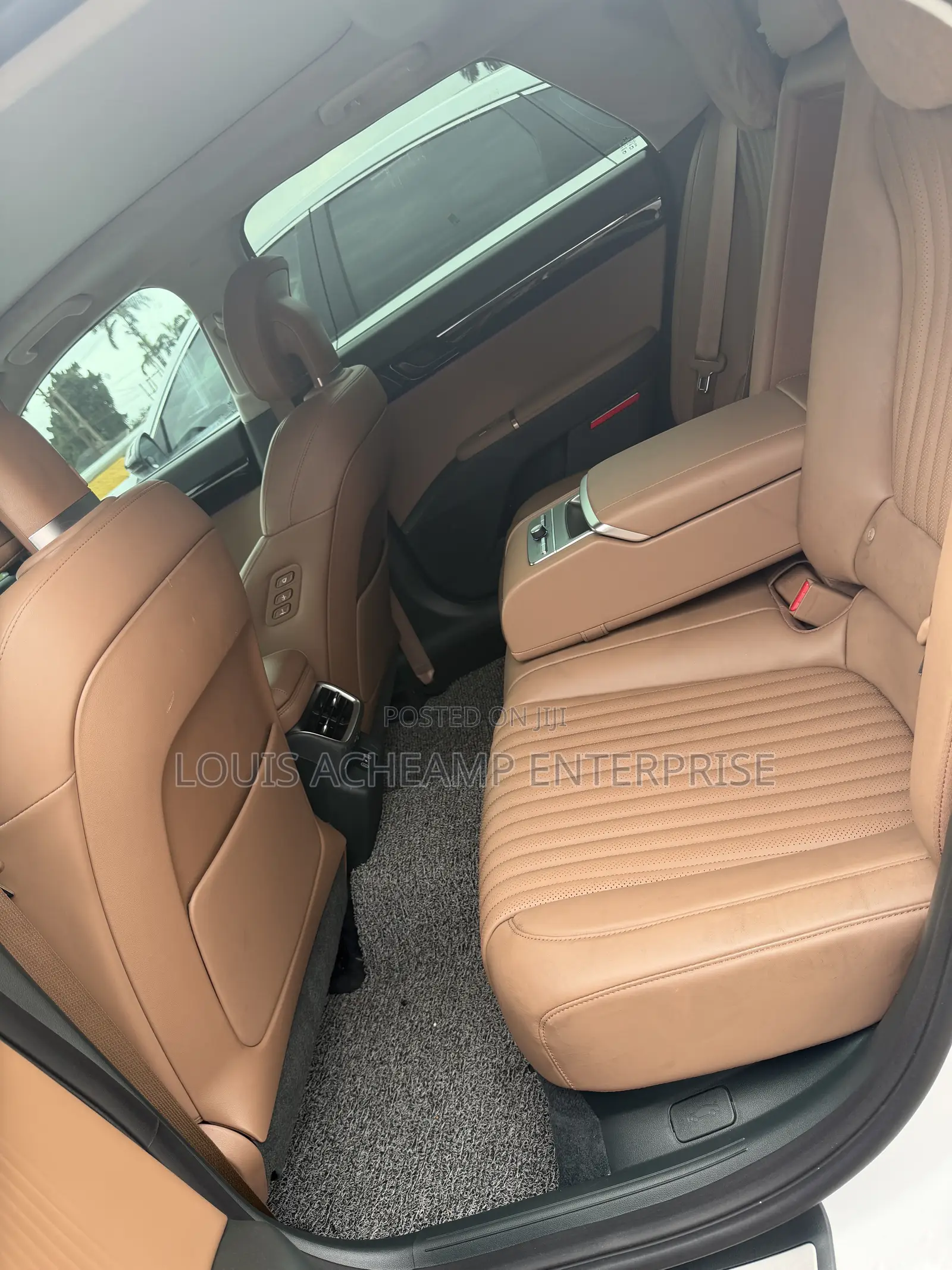 Hyundai Grandeur 2025 White