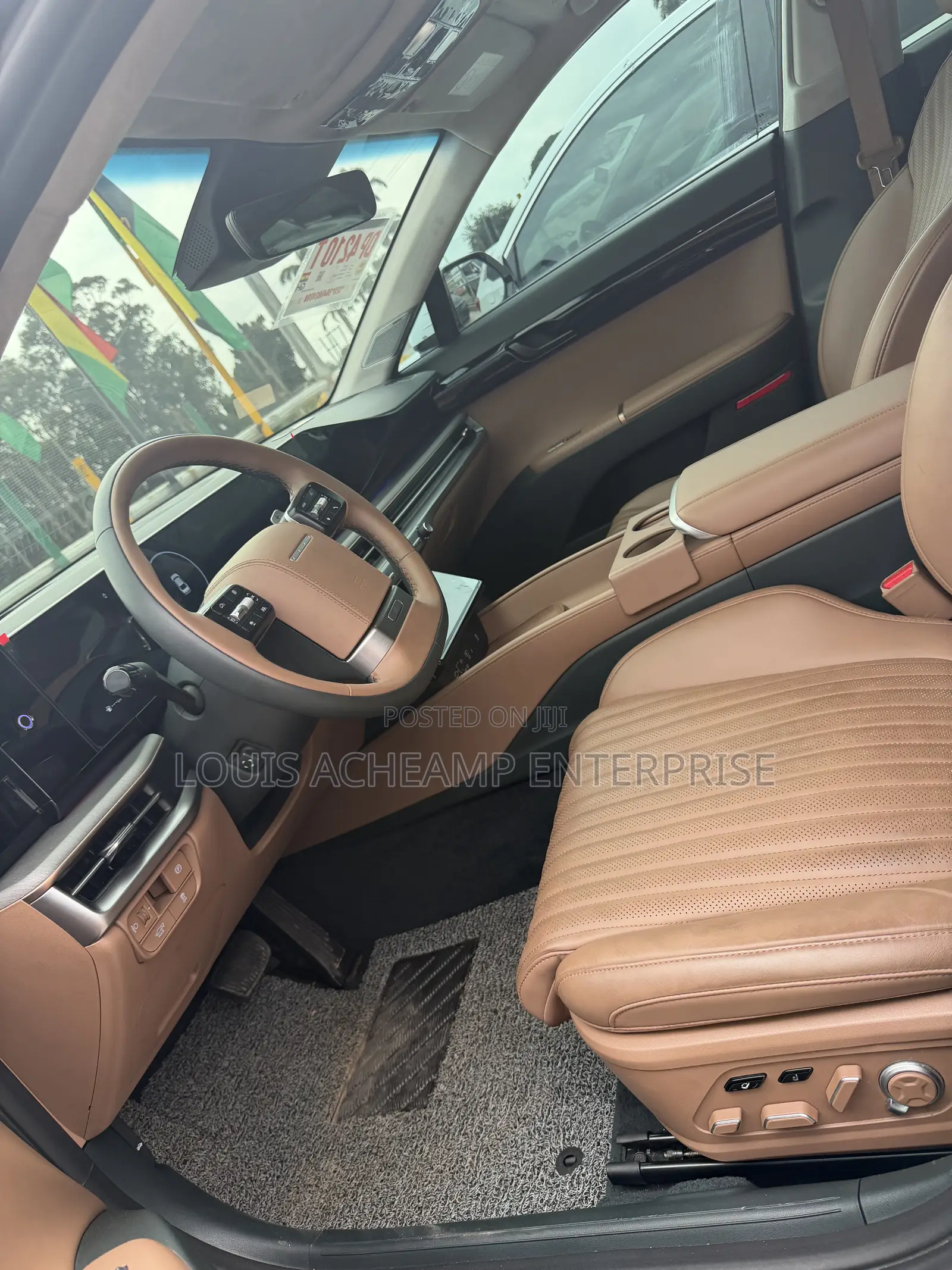 Hyundai Grandeur 2025 White