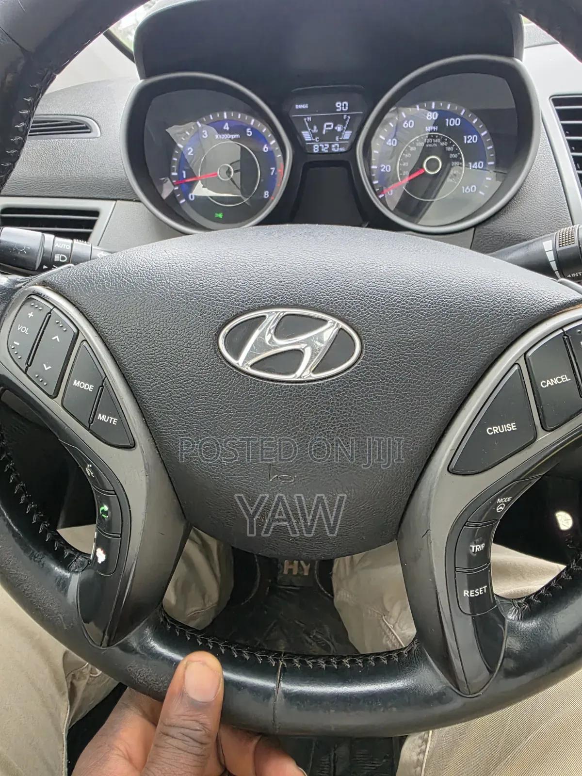 Hyundai Elantra Limited 4dr Sedan (1.8L 4cyl 6A) 2015 Gray