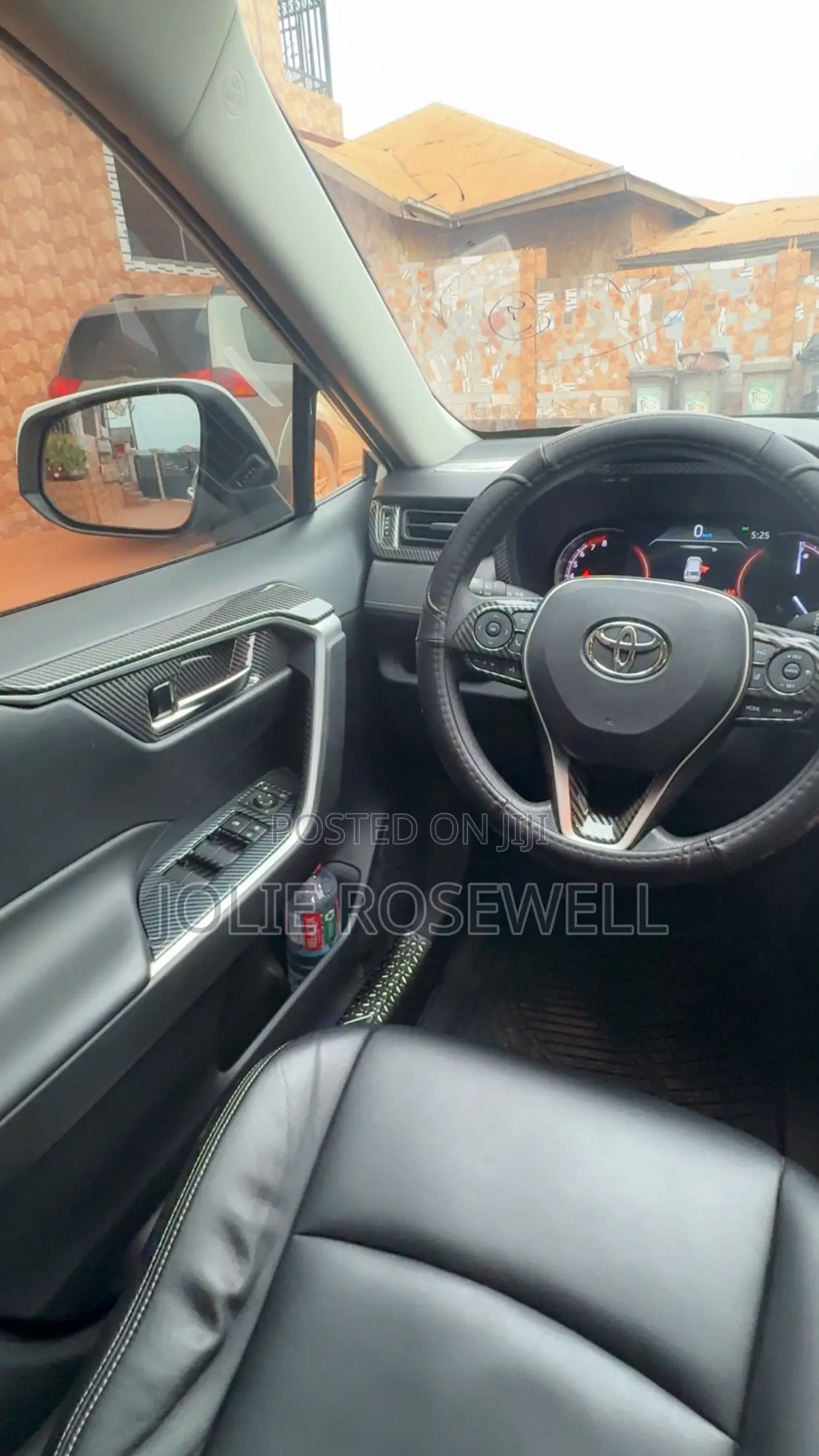 Toyota RAV4 XLE Premium AWD 2020 White
