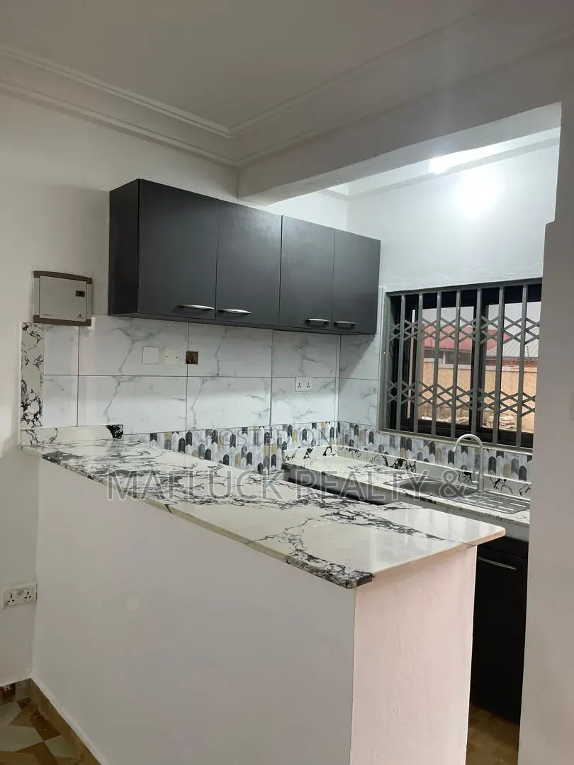 1bdrm Apartment in Lakeside Estate for rent