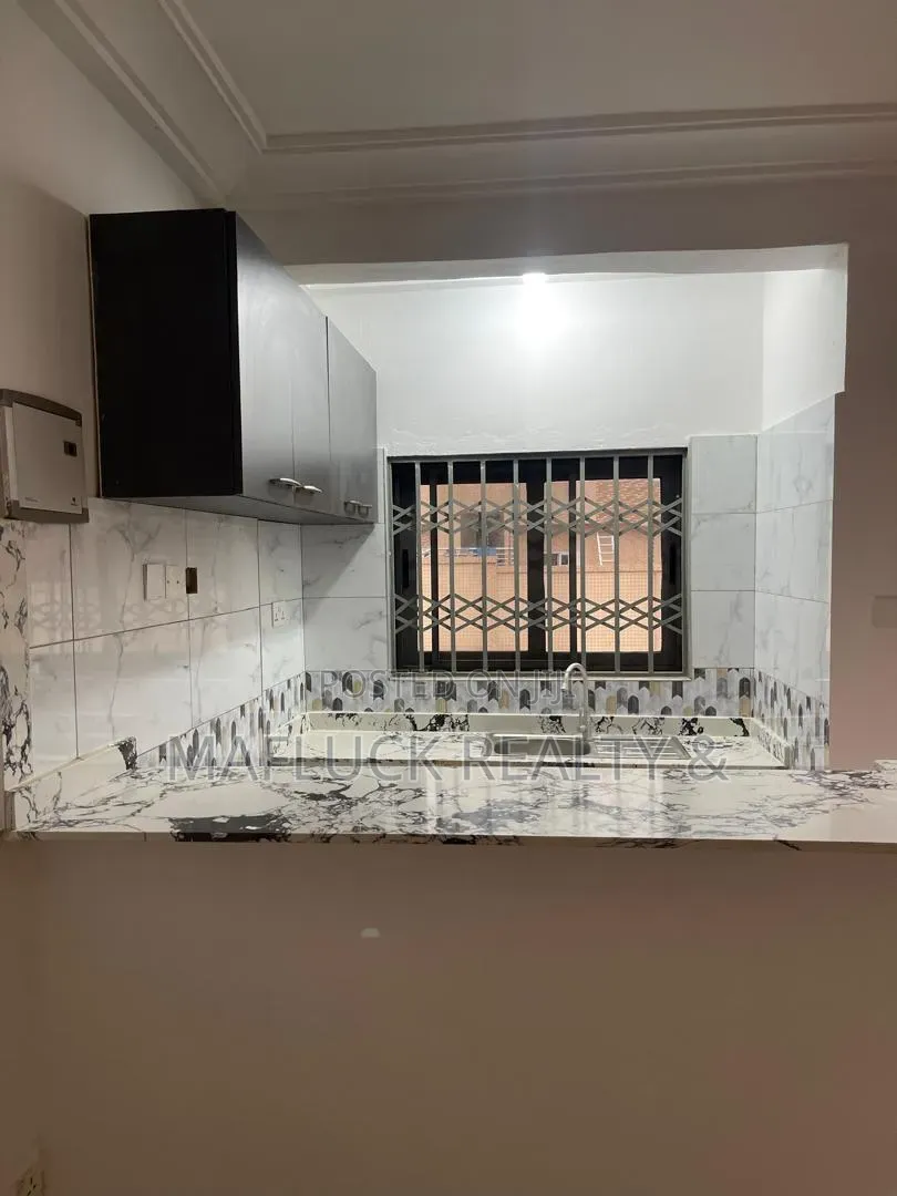 1bdrm Apartment in Lakeside Estate for rent