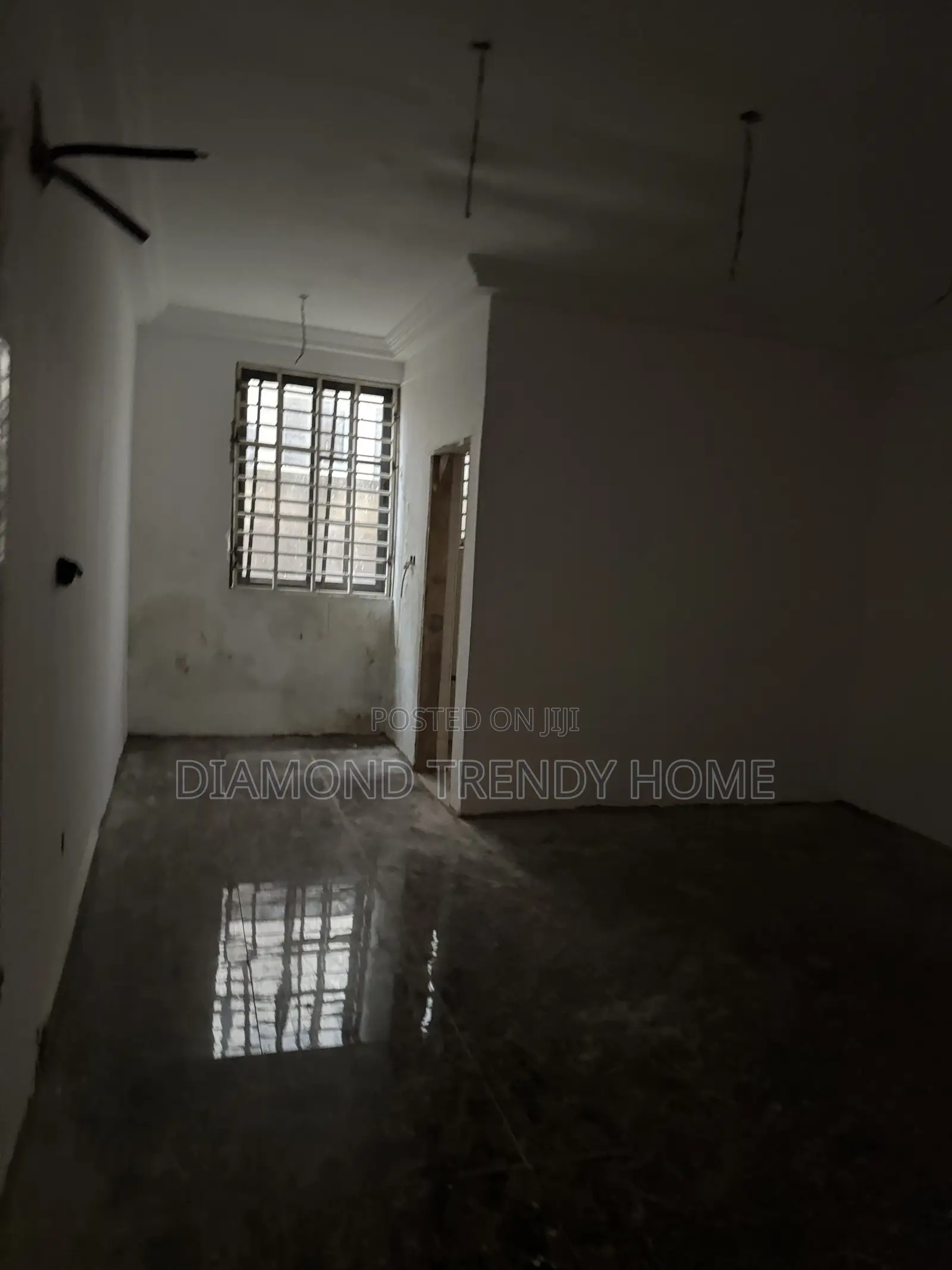 4bdrm Duplex in Baatsona Total for sale
