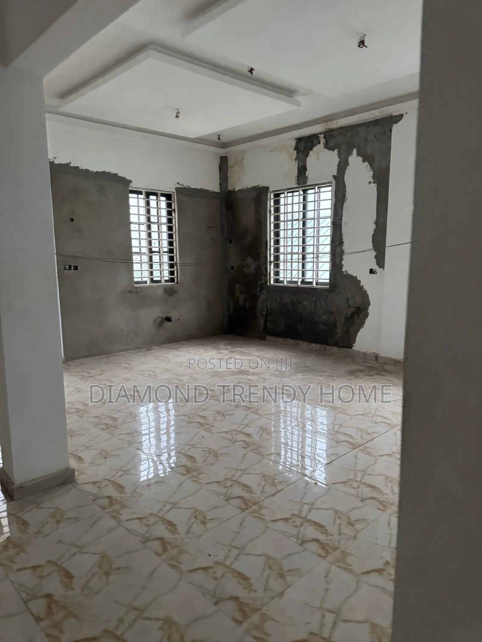 4bdrm Duplex in Baatsona Total for sale