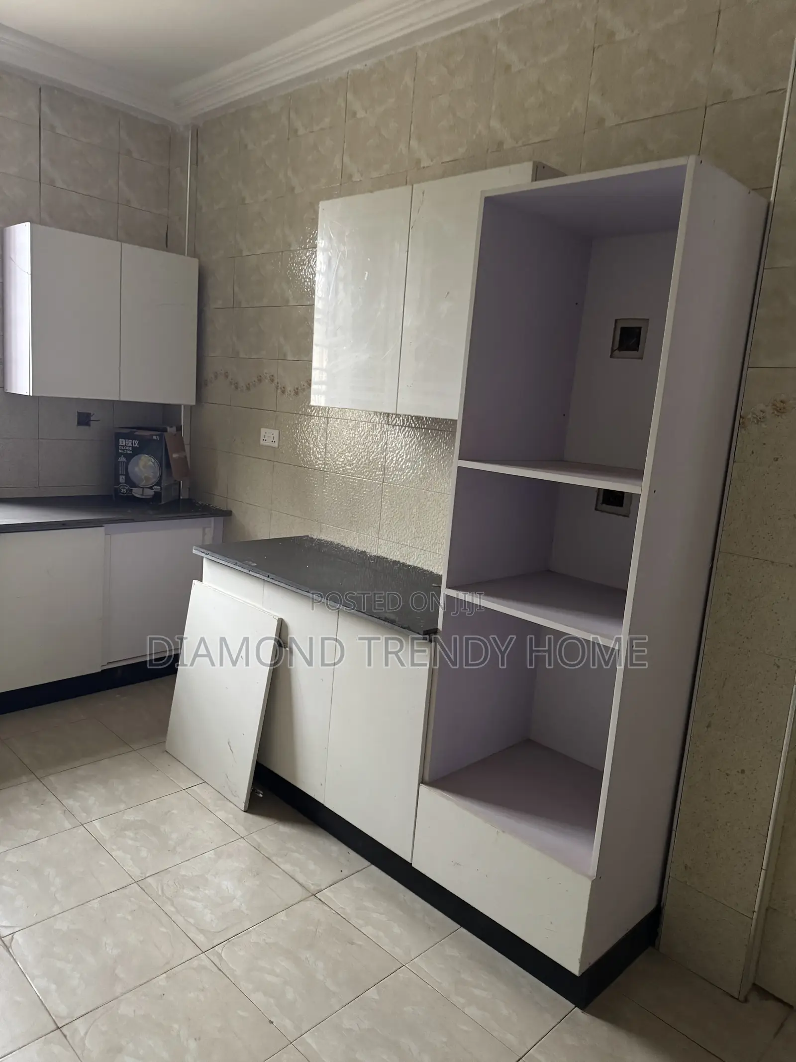 4bdrm Duplex in Baatsona Total for sale