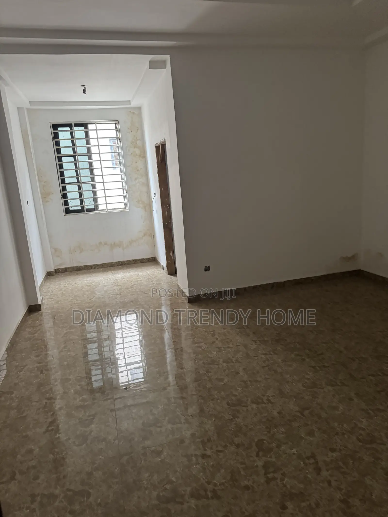 4bdrm Duplex in Baatsona Total for sale