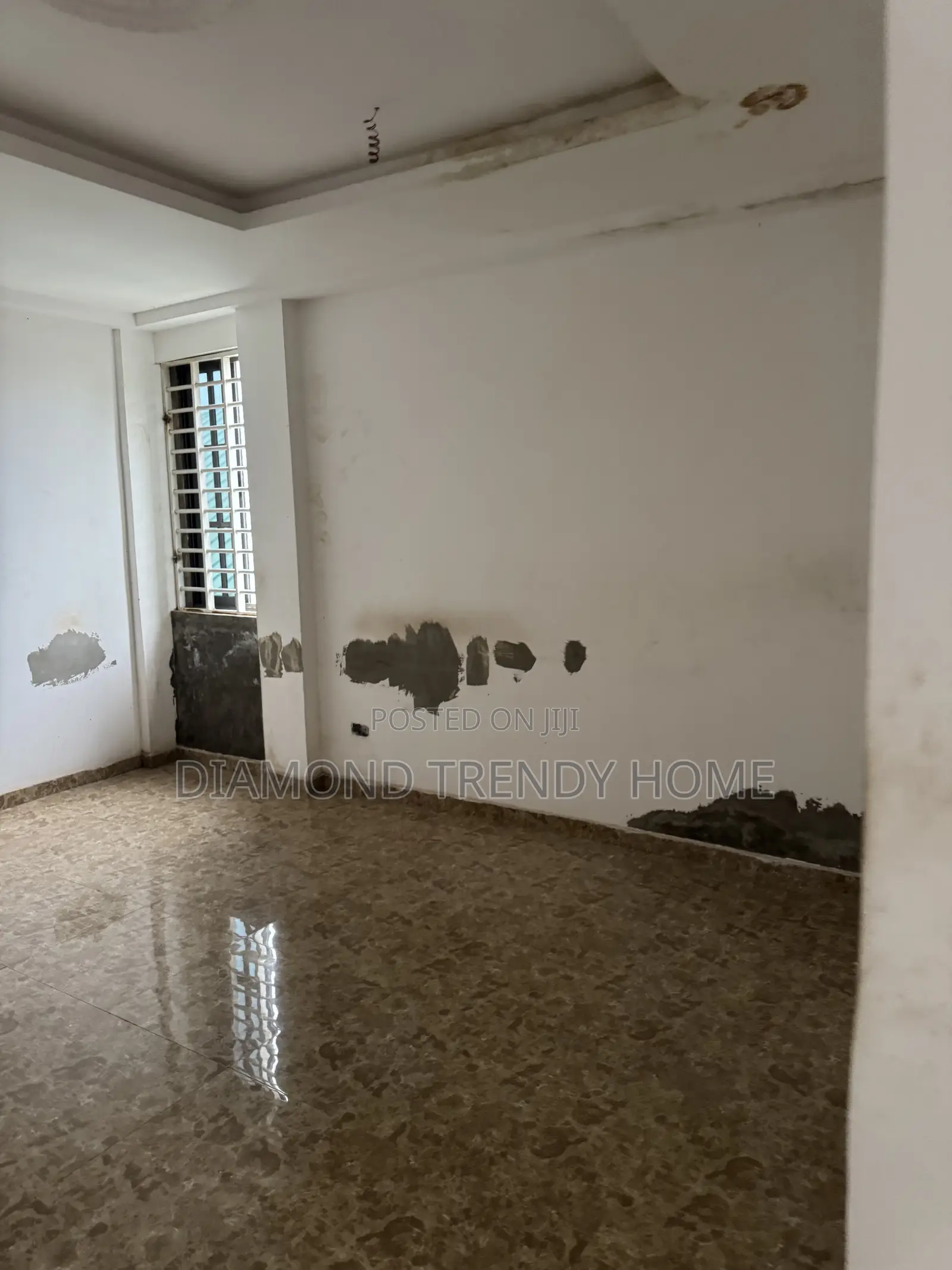 4bdrm Duplex in Baatsona Total for sale
