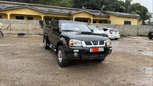 Nissan Hardbody 2016 Black