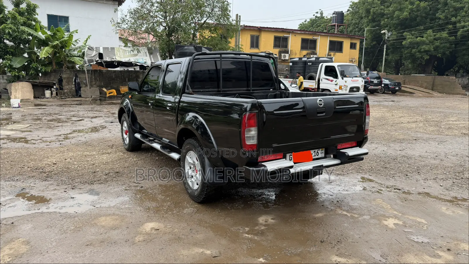 Nissan Hardbody 2016 Black