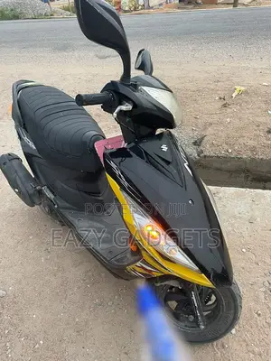 Suzuki 2019 Black