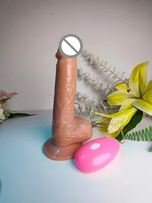 8 Inch Realistic Vibrating Dildo Suction Base AAA Battery