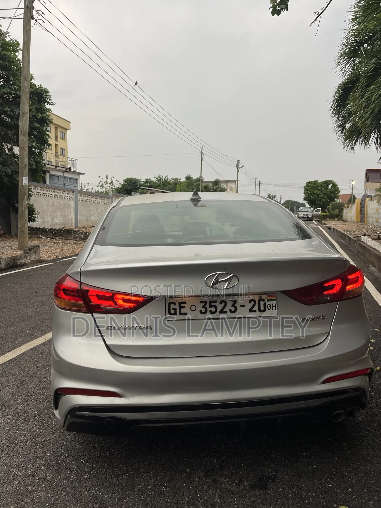 Hyundai Elantra 2017 Silver