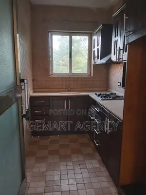 3bdrm Apartment in Cfc Down., Accra Metropolitan for rent