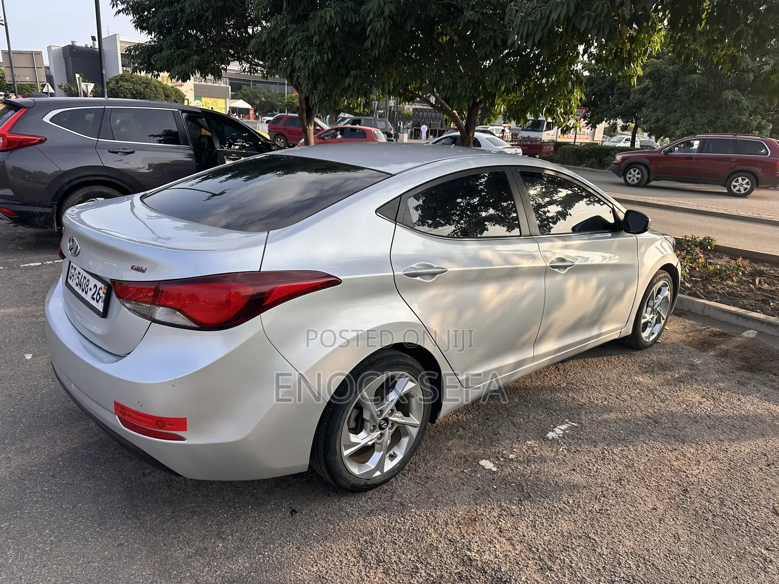Hyundai Elantra SE 4dr Sedan (1.8L 4cyl 6A) 2014 Silver