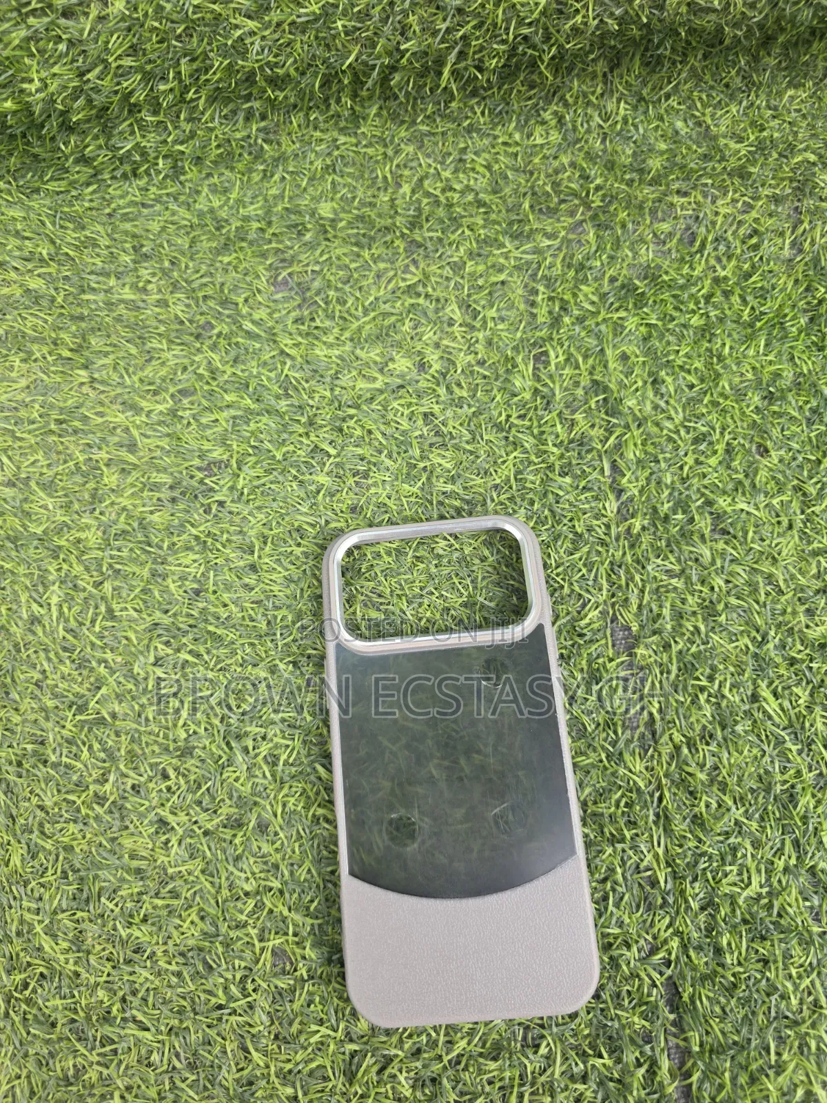 iPhone 17 Pro Max Half Translucent Case