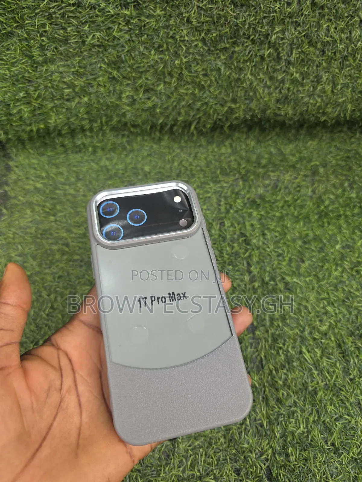 iPhone 17 Pro Max Half Translucent Case