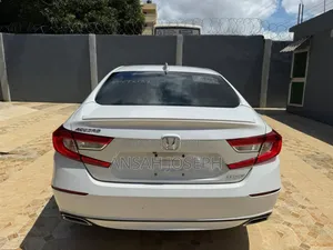 Honda Accord Sport (1.5L 4cyl Turbo 6M) 2019 White