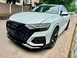 Audi Q8 2022 White