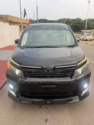 Toyota Voxy 2015 Black