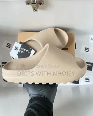 Adidas Yeezy Slides