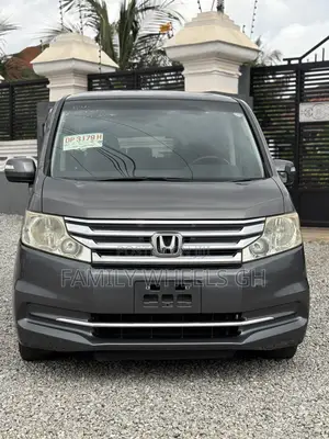 Honda Stepwgn 2012 Gray