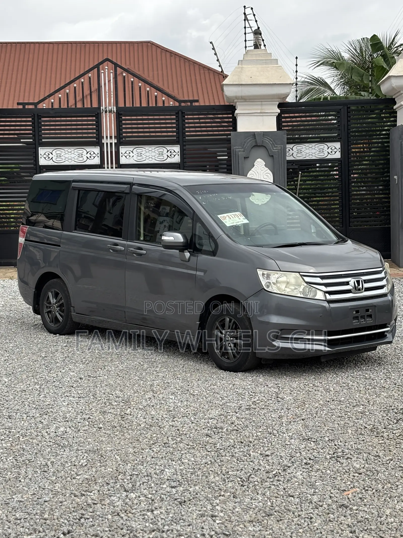 Honda Stepwgn 2012 Gray