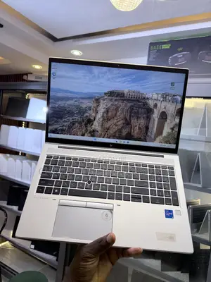 Laptop HP EliteBook 850 G8 8GB Intel Core i5 SSD 256GB