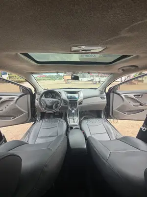 Hyundai Elantra 2013 Black