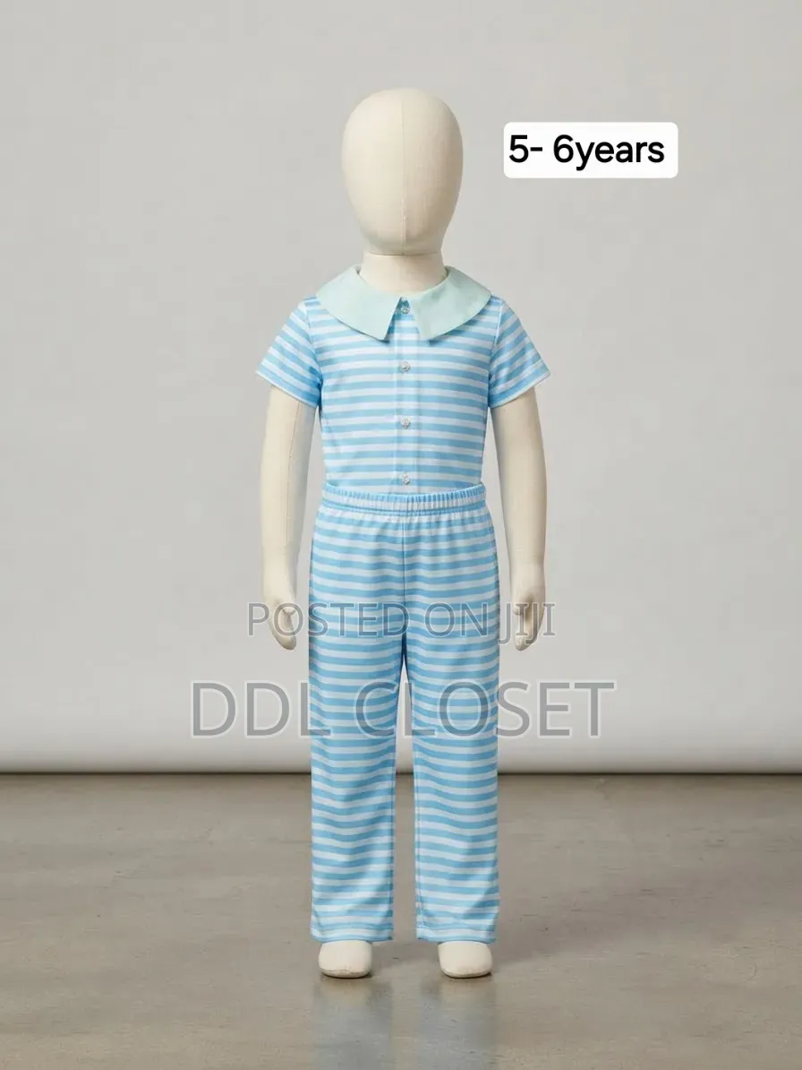Unisex Outfit for Kids