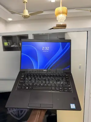 Laptop Dell Latitude 7390 8GB Intel Core i7 SSD 256GB