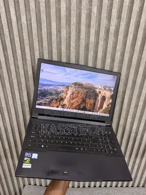 Laptop Gigabyte 16GB Intel Core i7 SSD 500GB