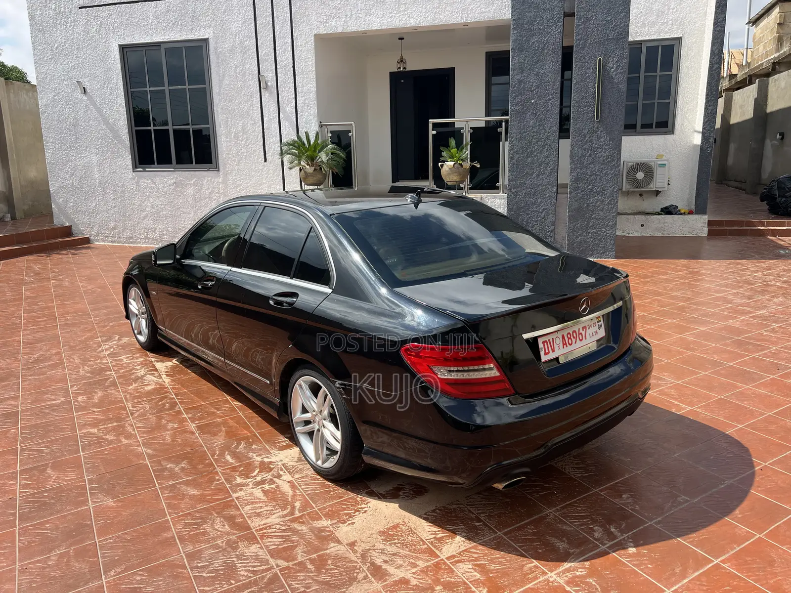 Mercedes-Benz C250 2013 Black