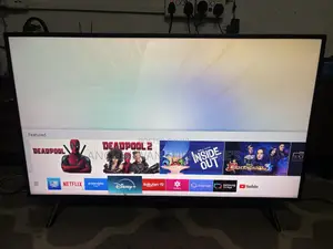 Series 7 Samsung 43 Inches Smart TV/ Satelite /Youtube/Netflix TV